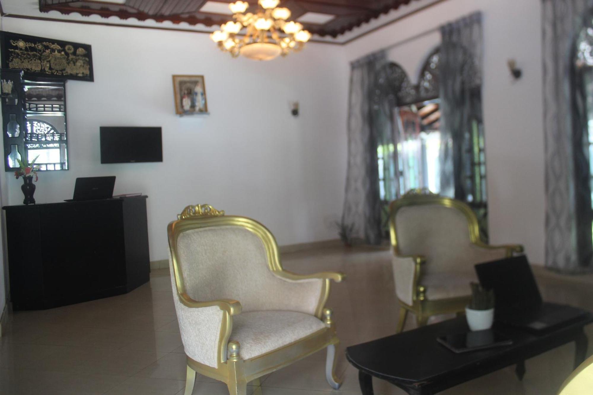 Shon Villa Negombo Exteriör bild